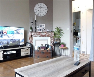 appartement ancien à la vente -   69300  CALUIRE ET CUIRE, surface 67 m2 vente appartement ancien - UBI461120342